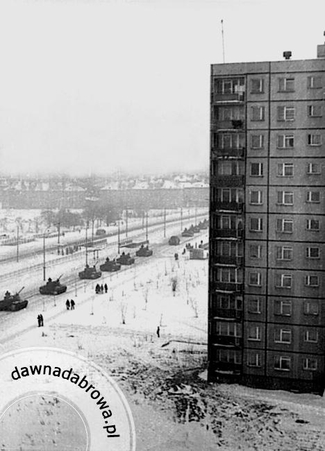 Stan Wojenny Demonstracja Siły Dawna Dąbrowa